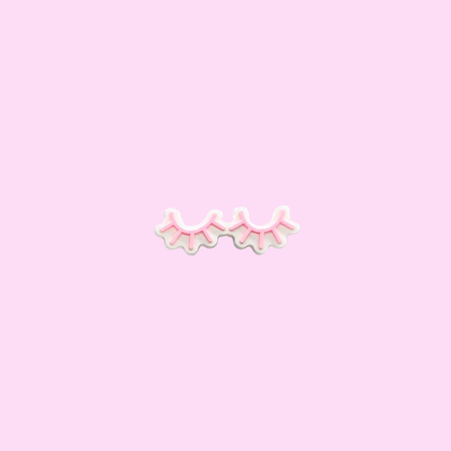 Lashes Croc charm