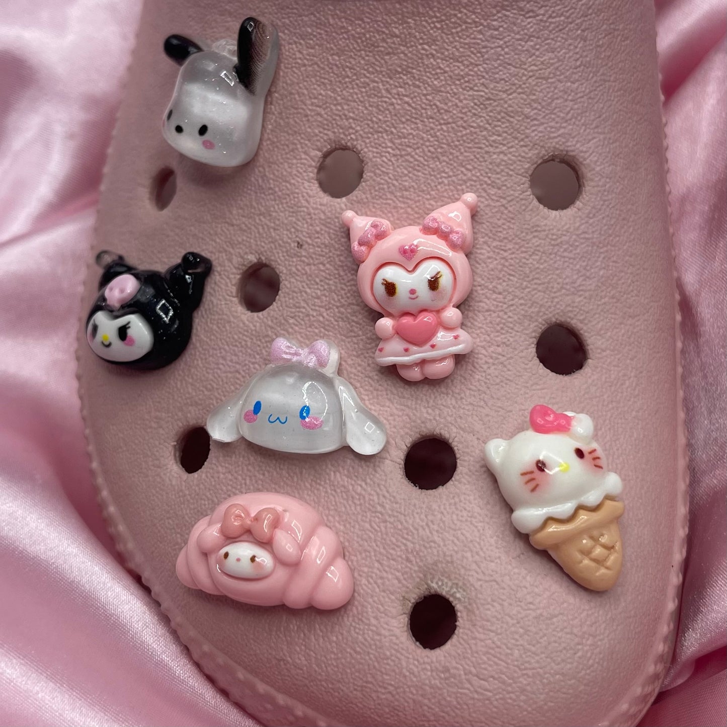 Kawaii resin croc charms