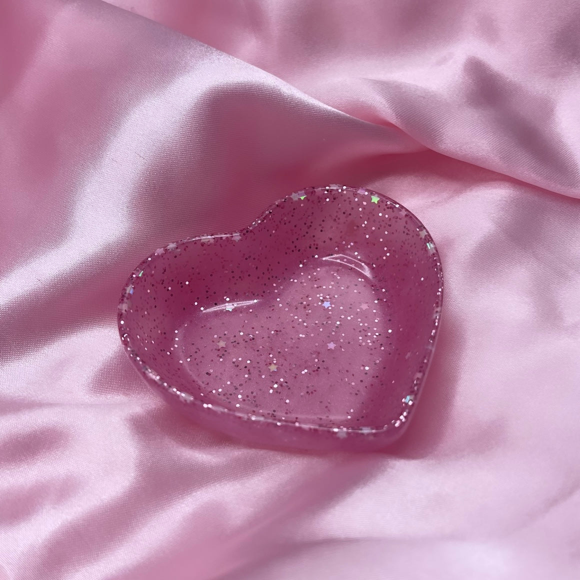 Resin Baby Pink Sparkle heart Dish Jewellery Ring Holder Pot