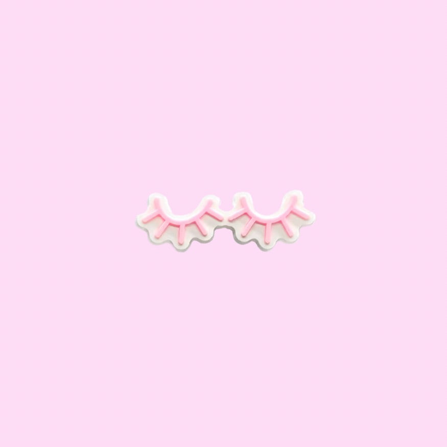 Lashes Shoe Charm