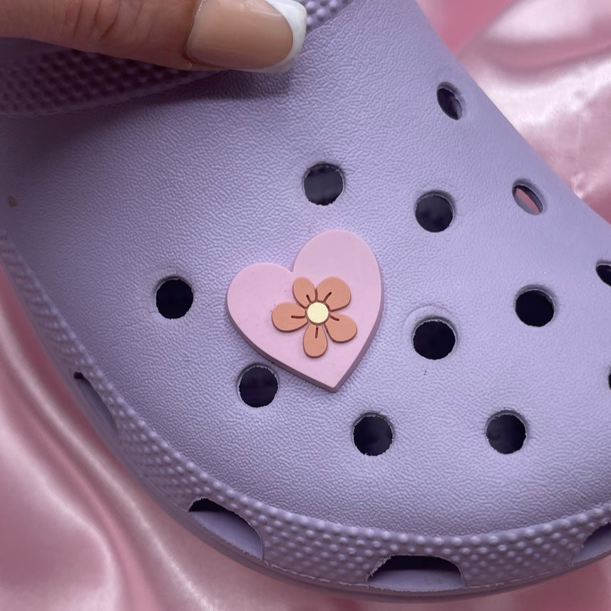 Flower heart croc charm